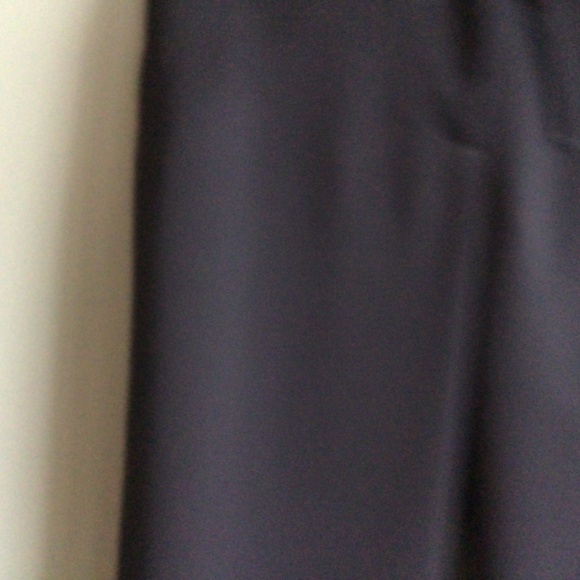 Ladies drawstring polyester/spandex blend pants, black sz 8 28” inseam - Picture 4 of 10